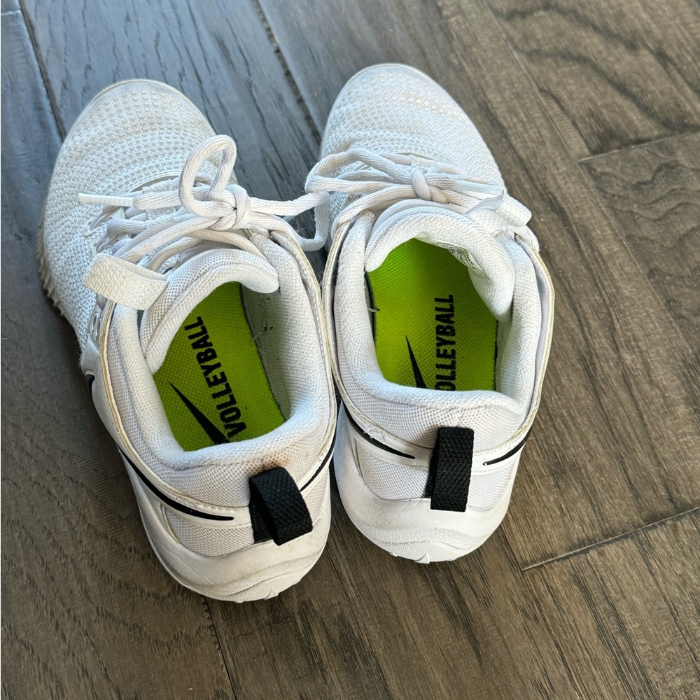 Nike Volleyball sneaker - for Club or Recreational